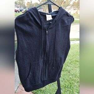 Women's Black Sleeveless Hoodie